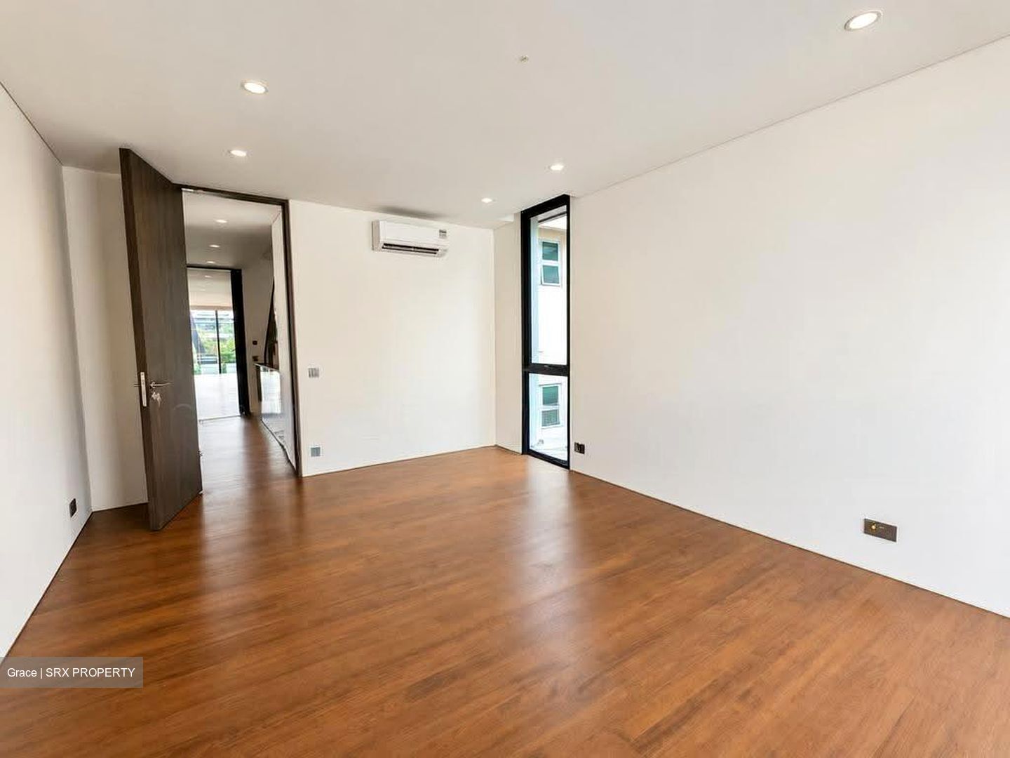 Holland Grove Park (D10), Detached #629330001